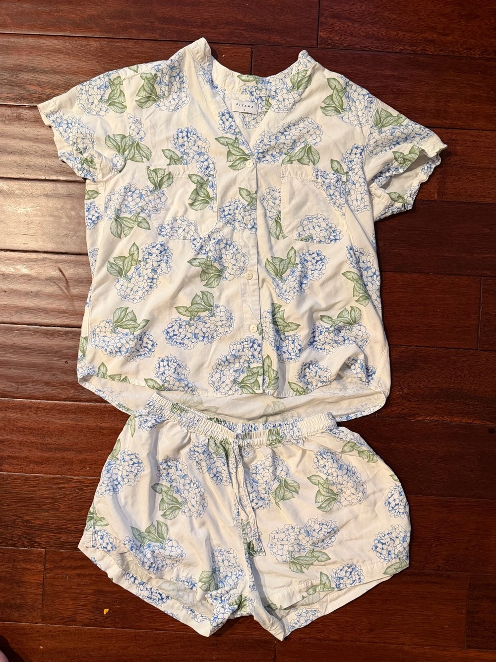 Piyama White Hydrangea Pajama Set S